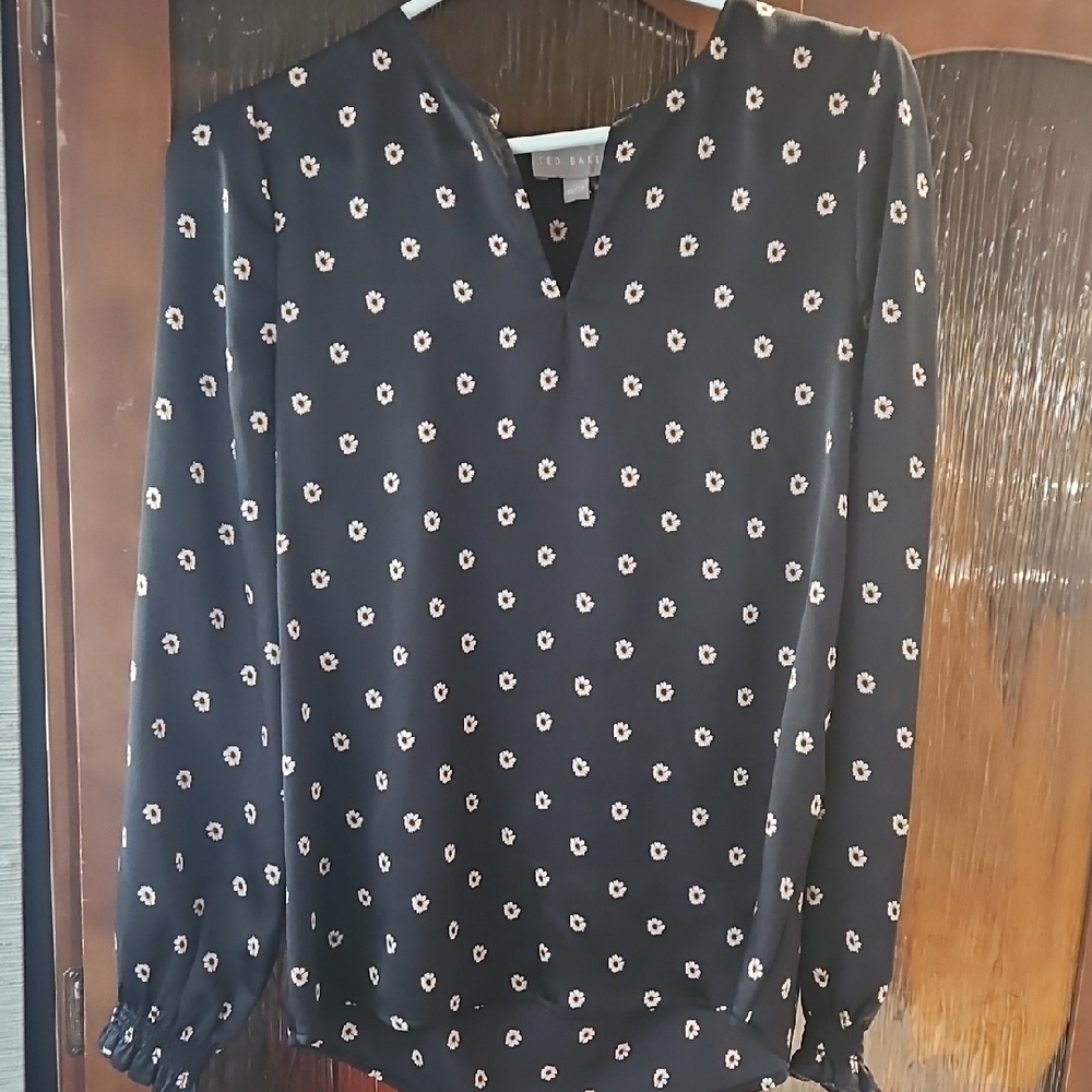 Ted‎ Baker London Black Blouse with White Floral Print